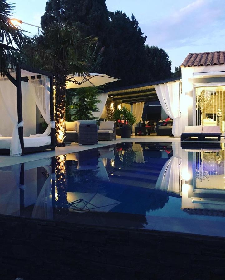 Mon Petit Bali Maussane les Alpilles Exterior foto